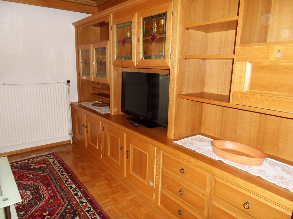Haus Erhart Appartement Ladis Buitenkant foto