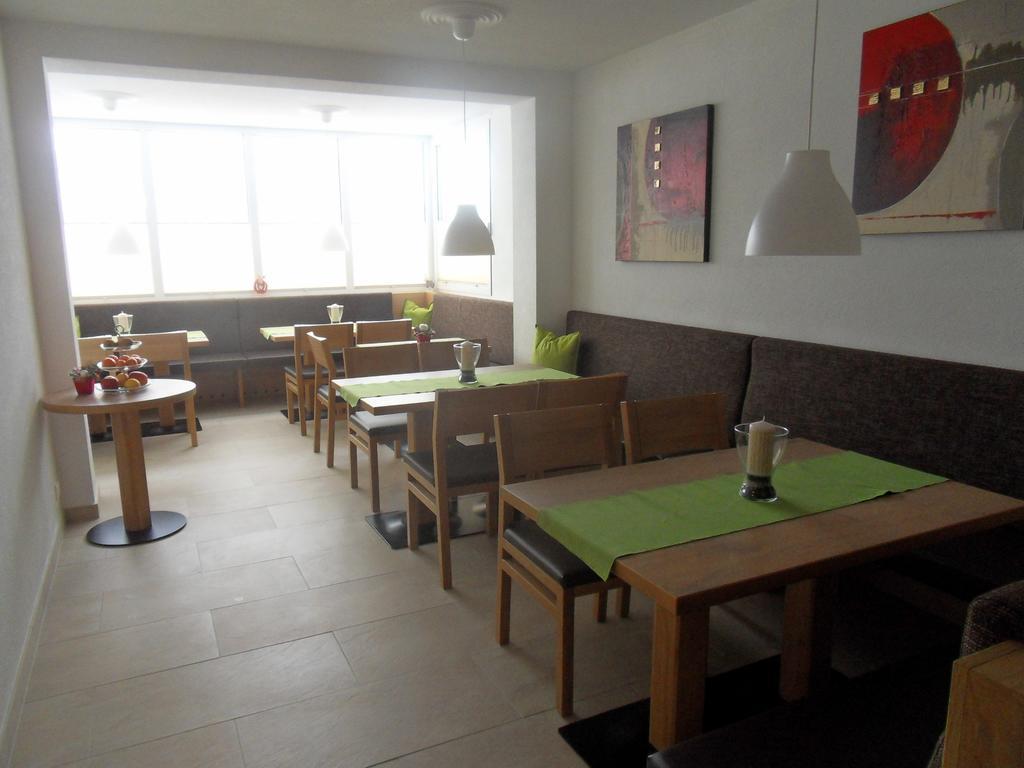 Haus Erhart Appartement Ladis Buitenkant foto