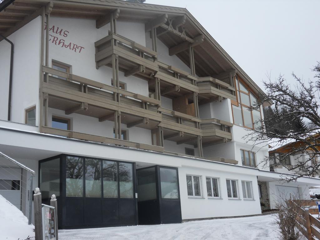 Haus Erhart Appartement Ladis Buitenkant foto
