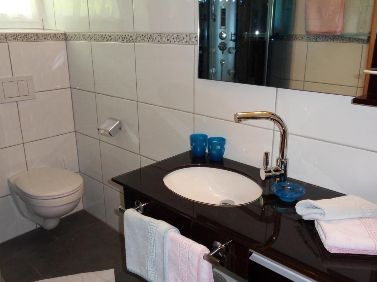 Haus Erhart Appartement Ladis Kamer foto