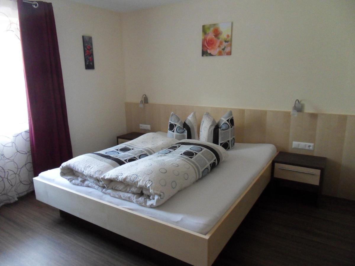 Haus Erhart Appartement Ladis Buitenkant foto